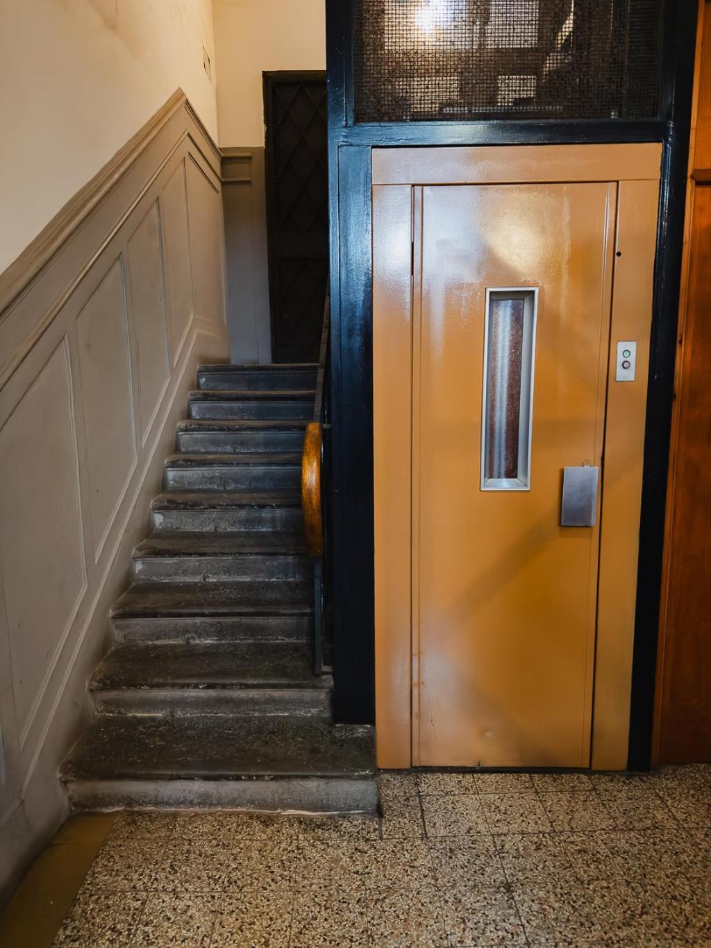 Am Collection Cavour Bed and Breakfast Florens Exteriör bild