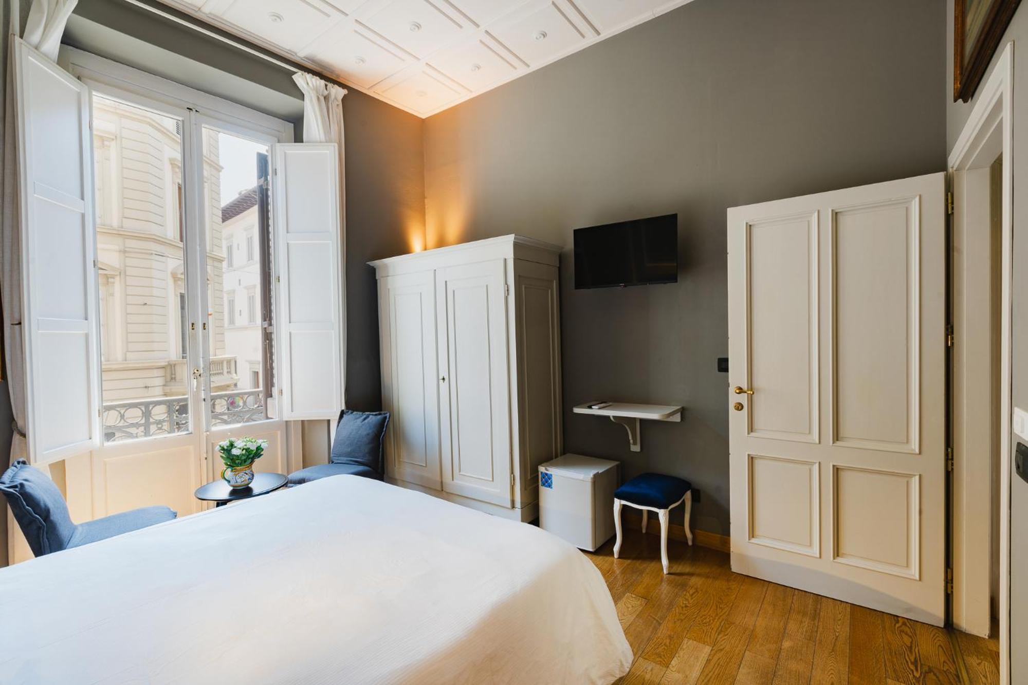 Am Collection Cavour Bed and Breakfast Florens Exteriör bild