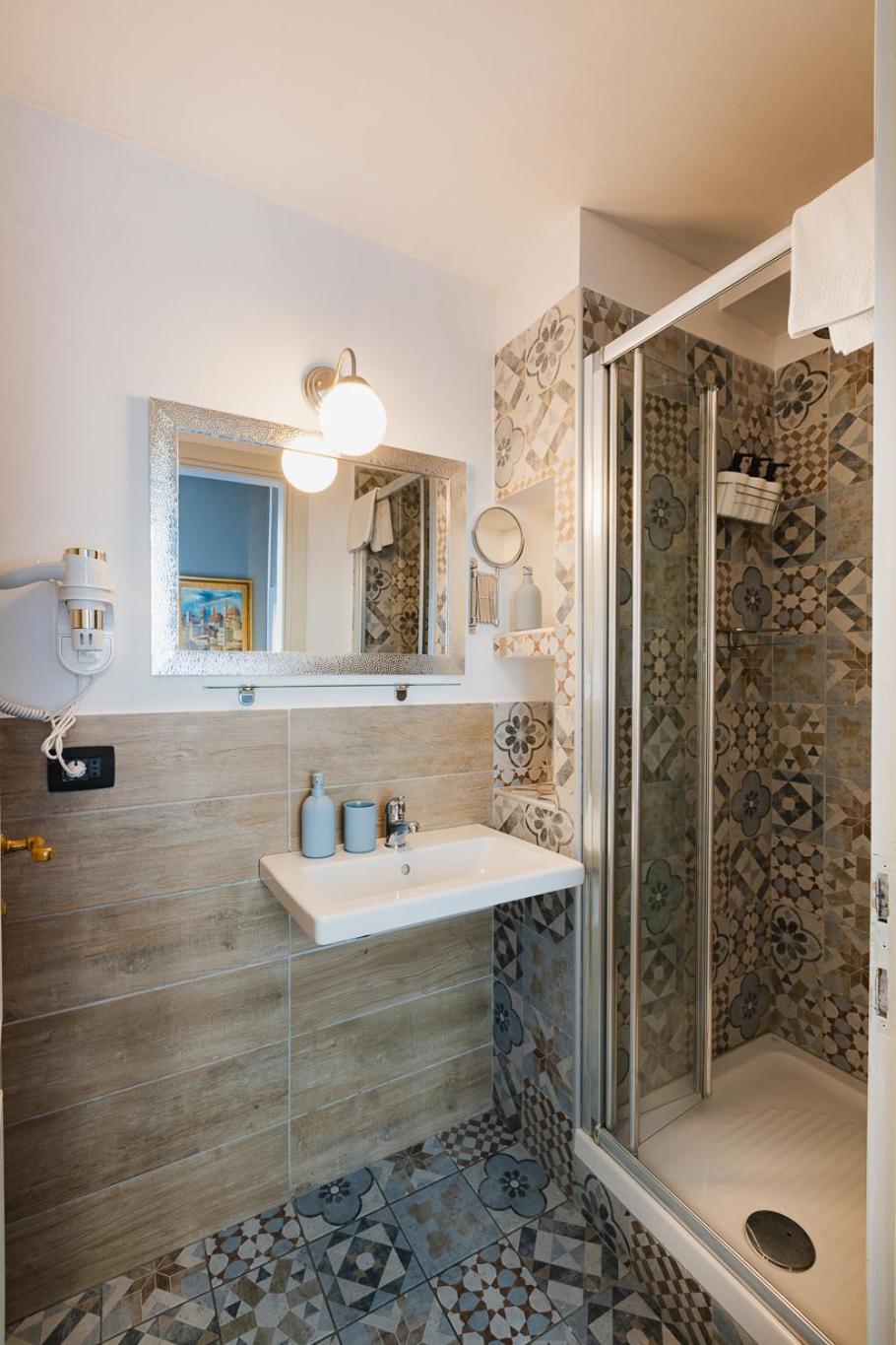 Am Collection Cavour Bed and Breakfast Florens Exteriör bild