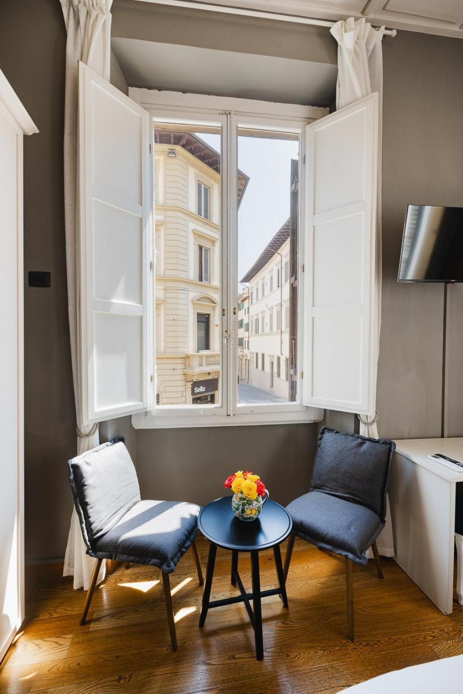 Am Collection Cavour Bed and Breakfast Florens Exteriör bild
